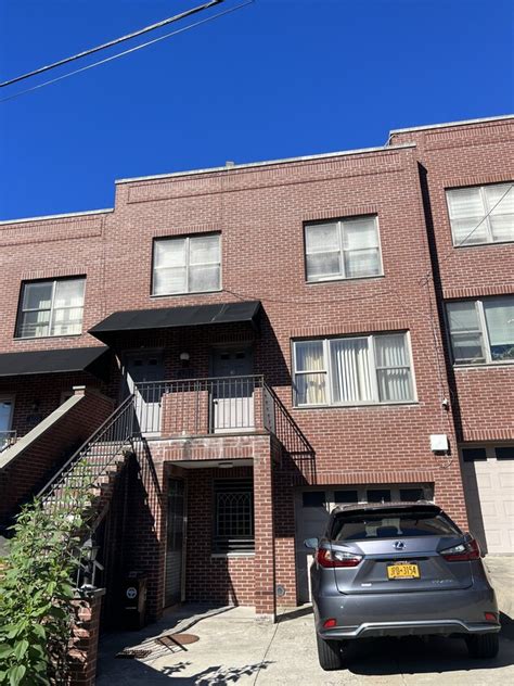 Condos for rent in Bronx NY .